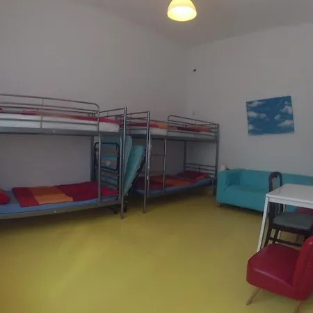 Mandarin * Budapest