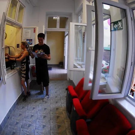 Mandarin Hostel Budapest